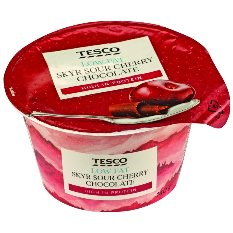 Tesco Skyr zakysaný mléčný výrobek višňovo-čokoládový